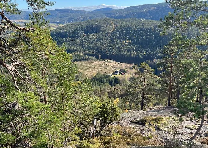 Nature On Wooded Valley Lii